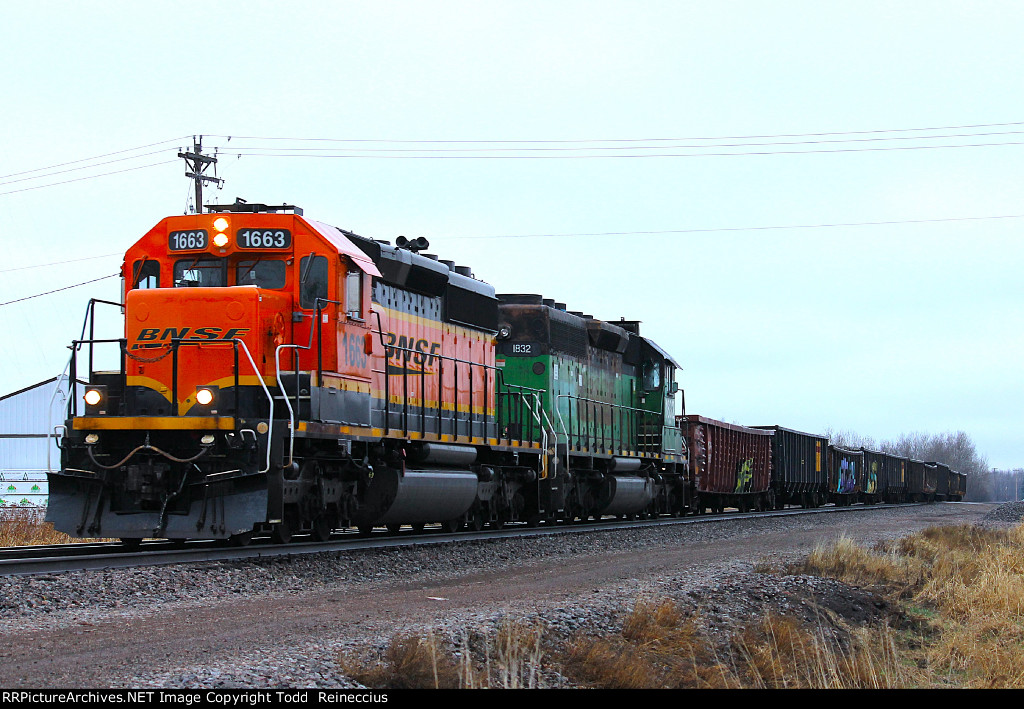 BNSF 1663